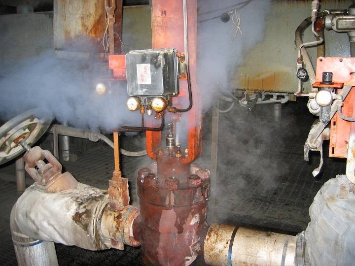 valve damaged due to steam hammering